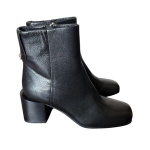 AEROSOLES NWT Ortona Black Ankle Boots with Gold Zippers &Block Heel -Size 5.5